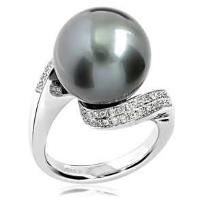 Tahitian Pearl & Diamond Ring